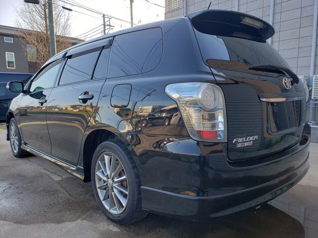 2010 TOYOTA COROLLA FIELDER